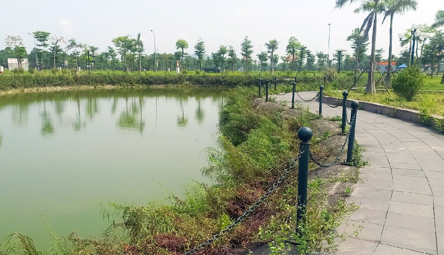 Hồ điều hòa trung tâm khu vui chơi giải trí cho cư dân The Felix Land tỉnh lộ 298 Bích Động