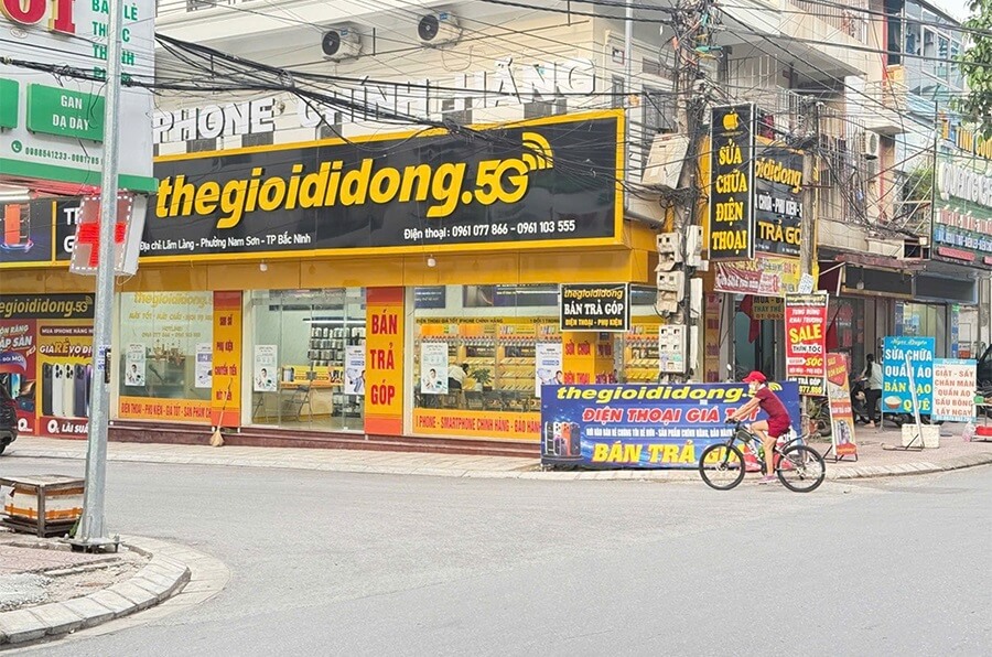 Bán Nhà Mặt Đường Kinh Doanh Lãm Làng Giá 7,x tỷ